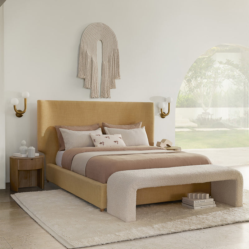 Candice Luter Is All In