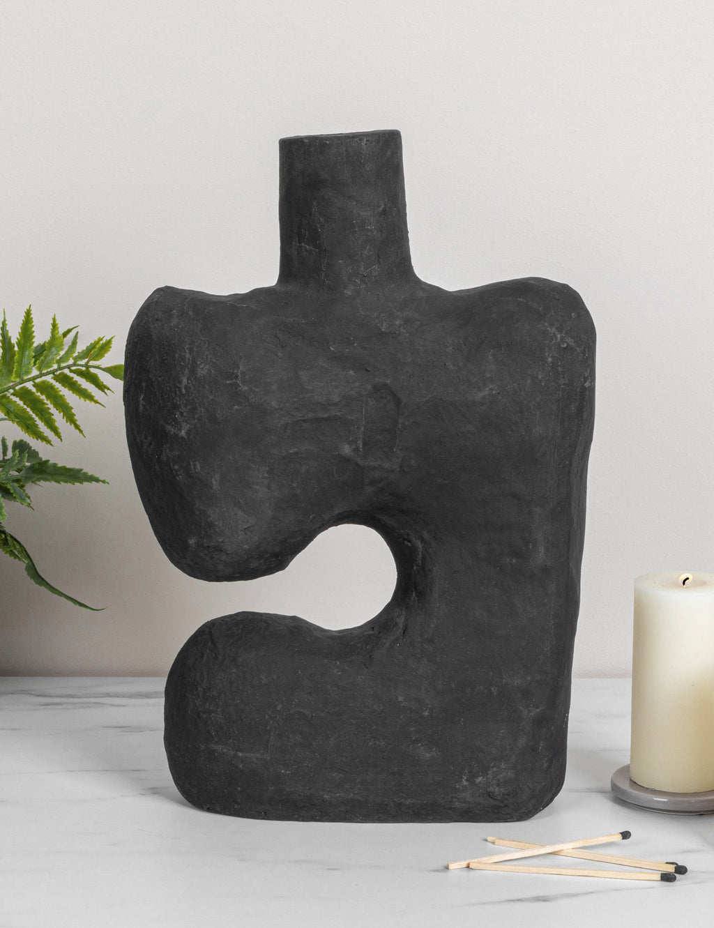 Sina Sculptural Decorative Vase