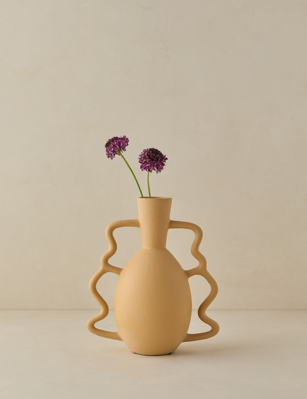 CFCL 完売　PORCELAIN POTTERY VASE Lulu-and-
