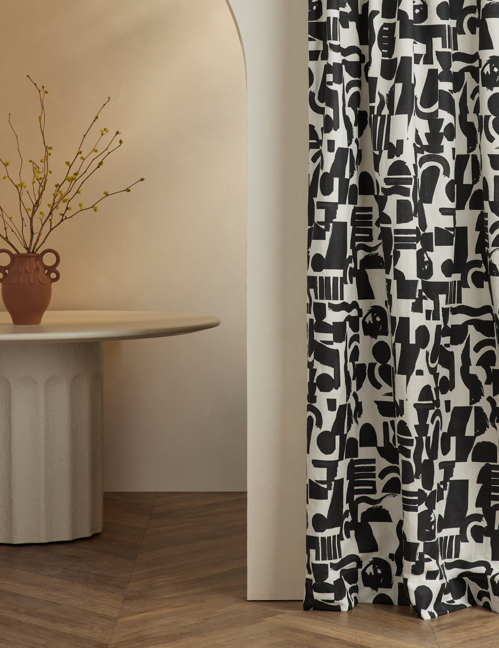 SACRA＊リーフプリント プルオーバー リネン 麻100% Capri Slub Linen Wholesale Fabric in Silver – Urquid Linen