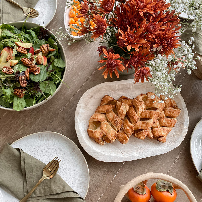 Ascia Sahar and the Art of Color Contrasts for Your Holiday Table