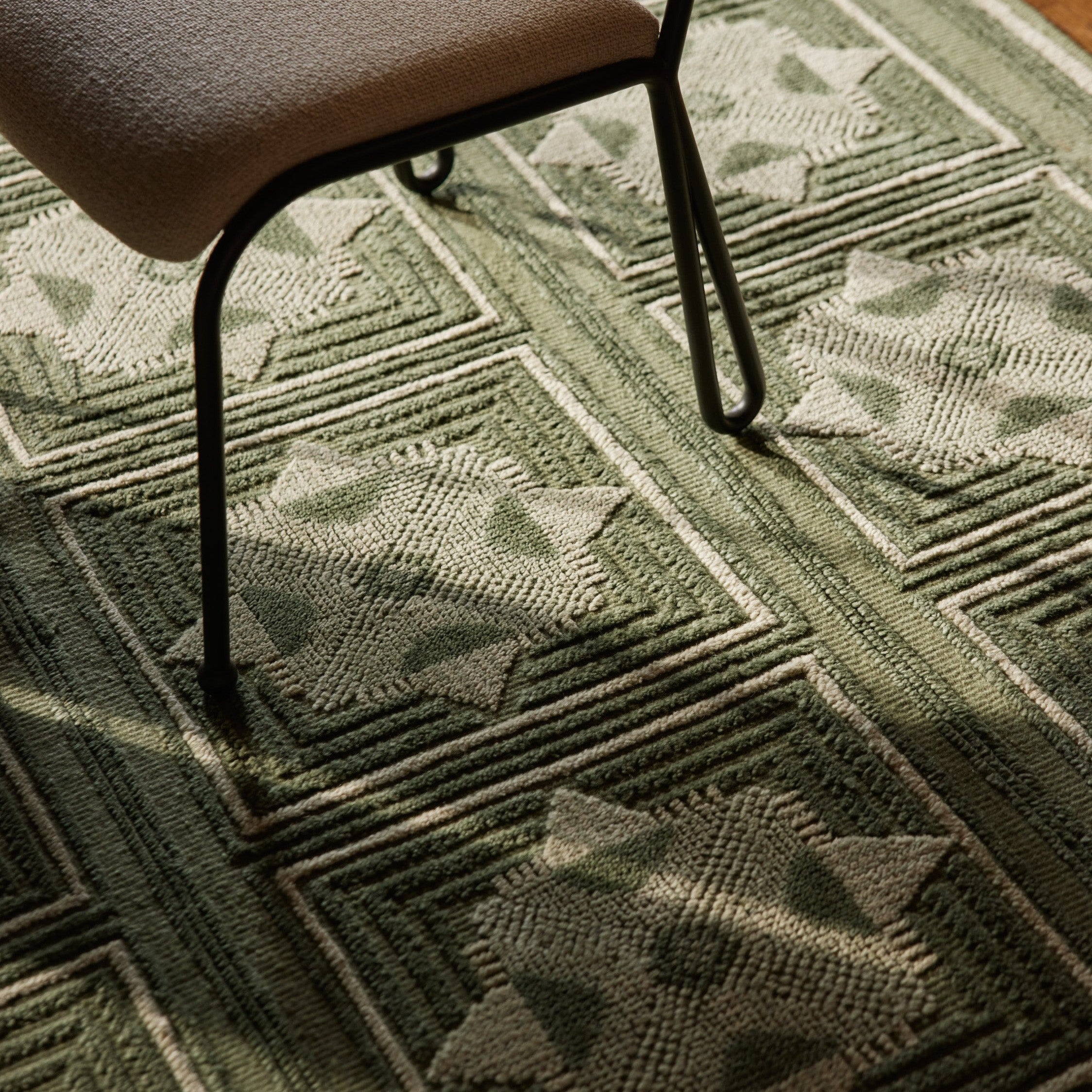 Over 10' x 14' Sized Area Rugs