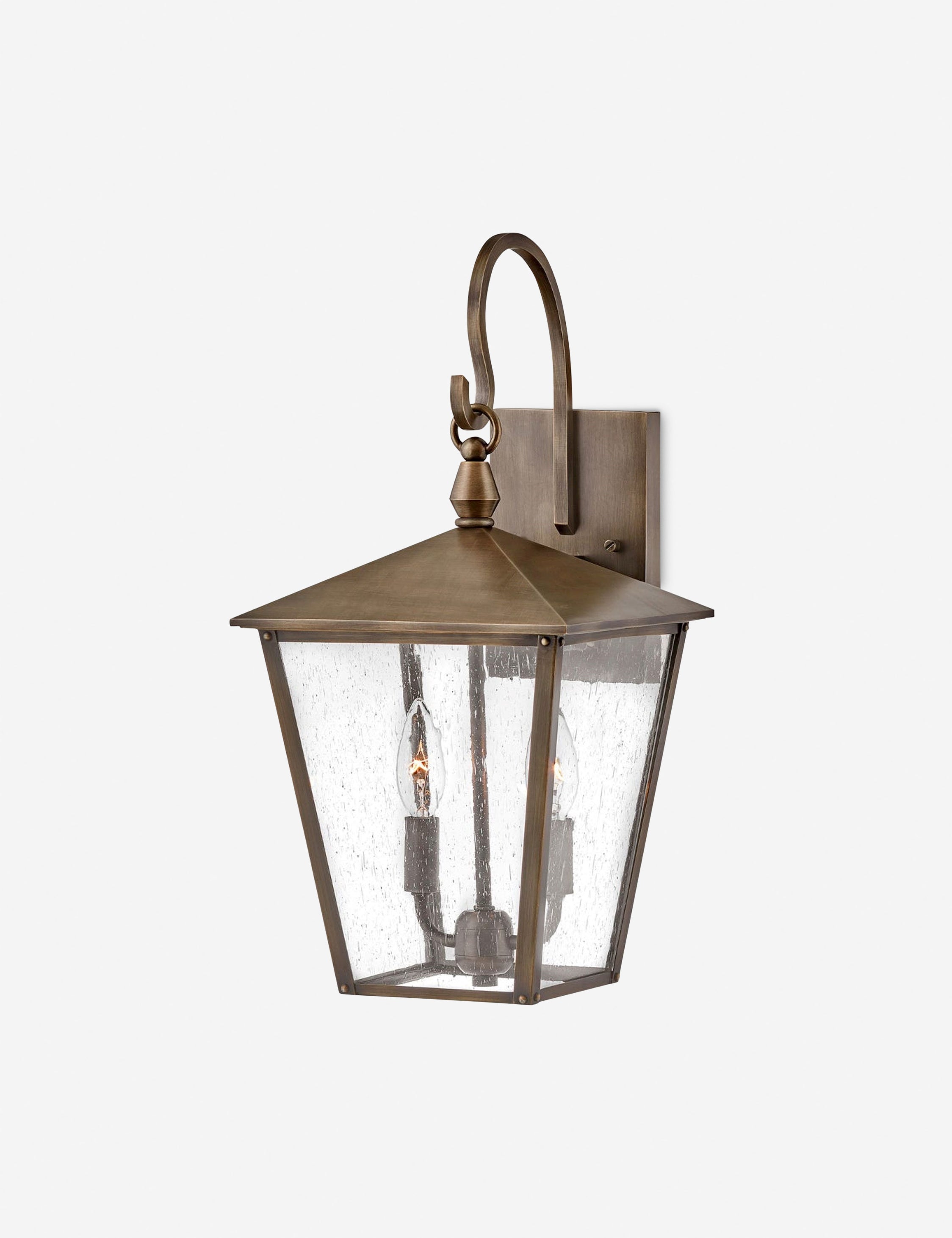 #color::bronze #size::medium