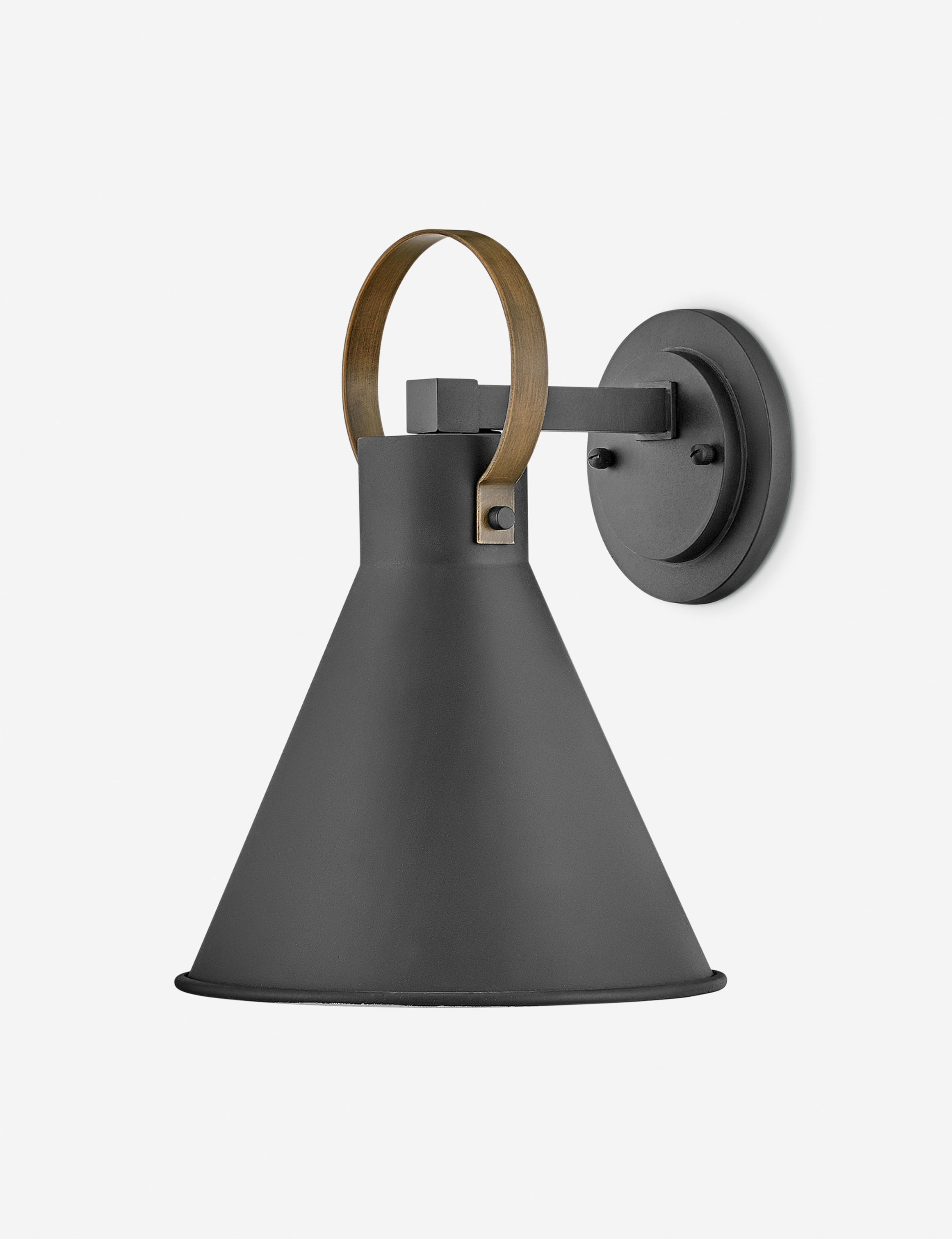 #color::black #size::small