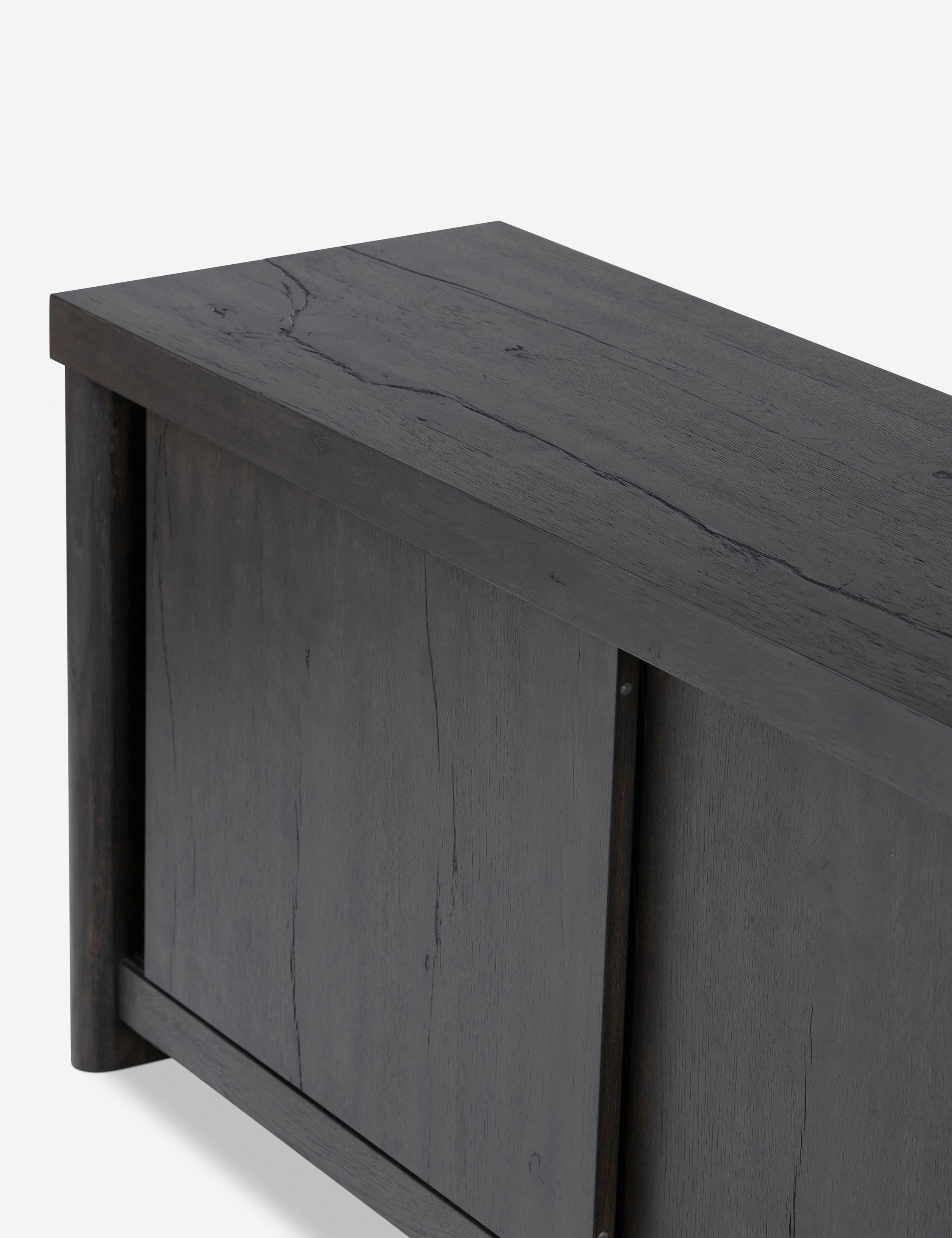 Lulu and Georgia Todaro Media Console - Thumbnail 5