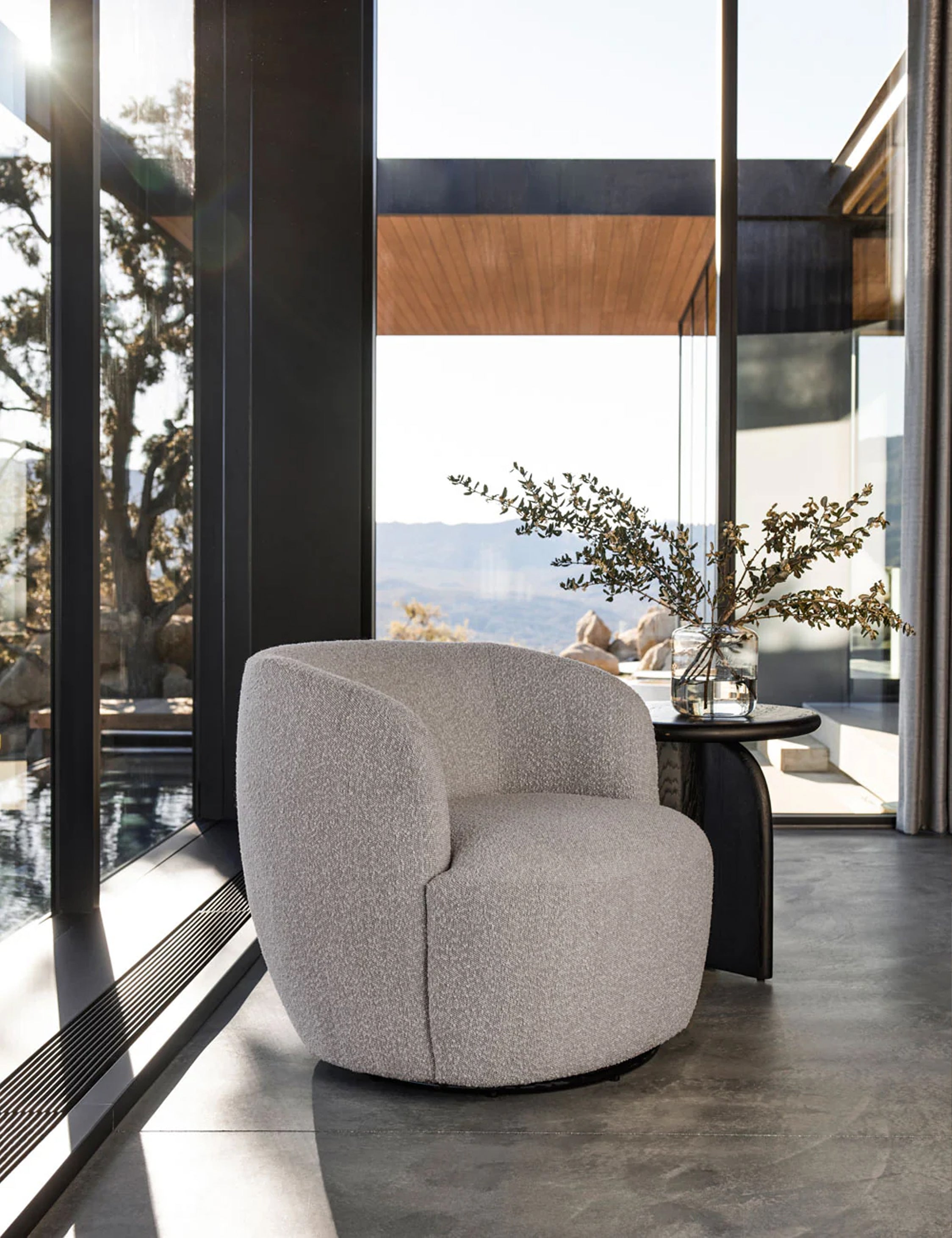 Lulu and Georgia Rue Swivel Chair - Thumbnail 4