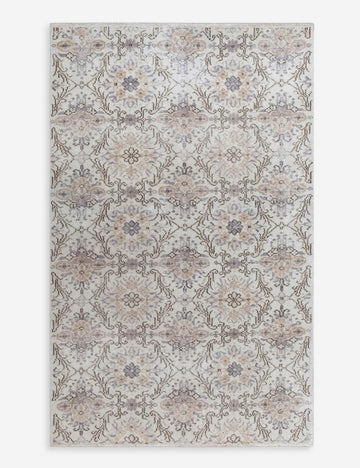 Vintage Turkish Hand-Knotted Wool Rug No. 596, 3'11" x 7'1"