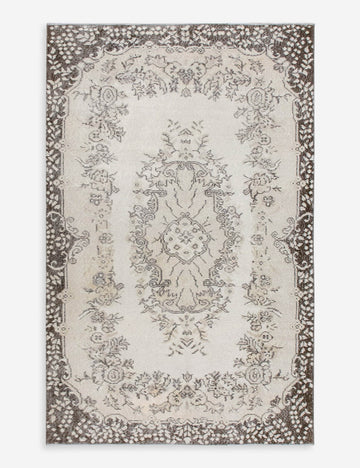 Vintage Turkish Hand-Knotted Wool Rug No. 599, 3'11" x 7'2"