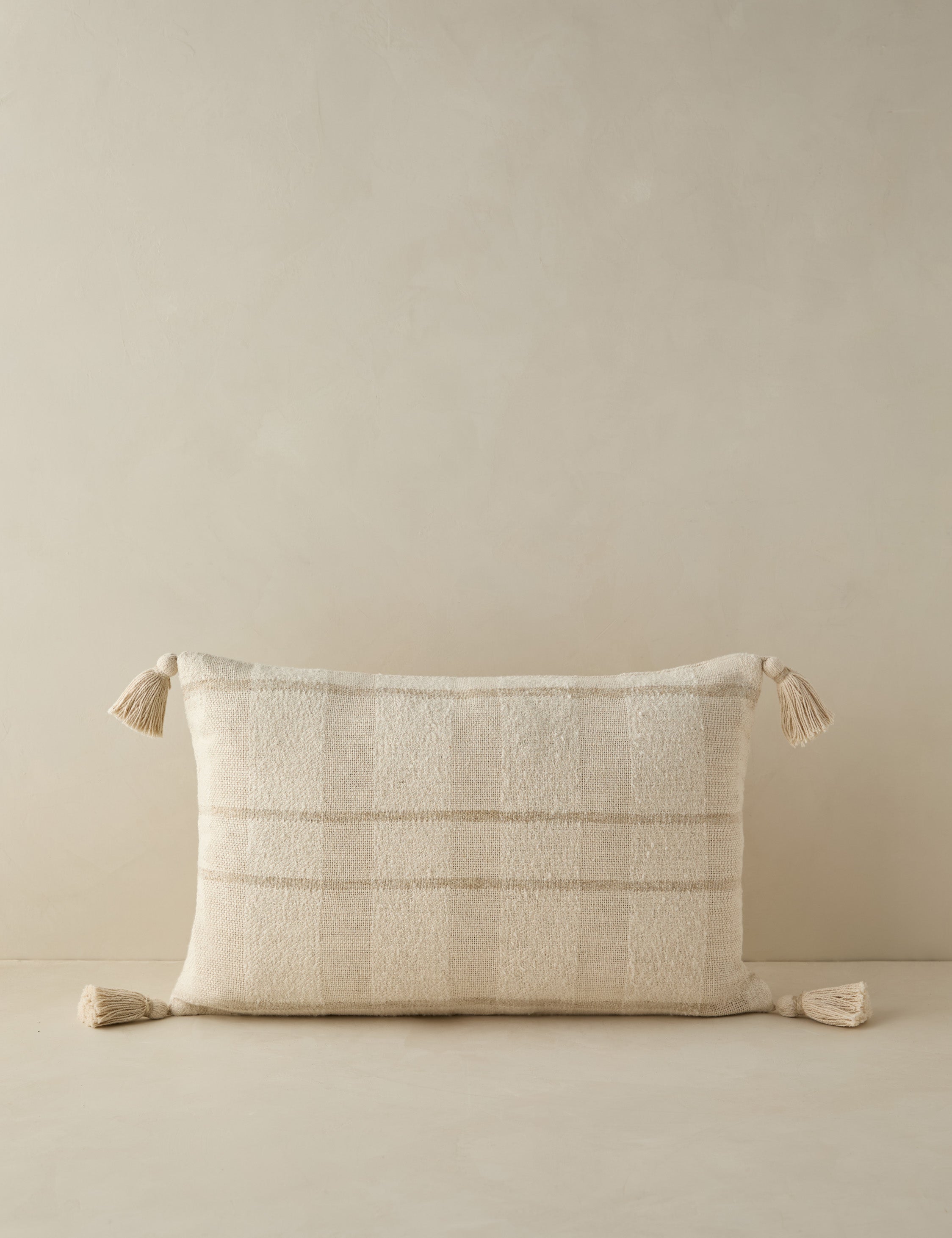 Alira Pillow - Thumbnail 2