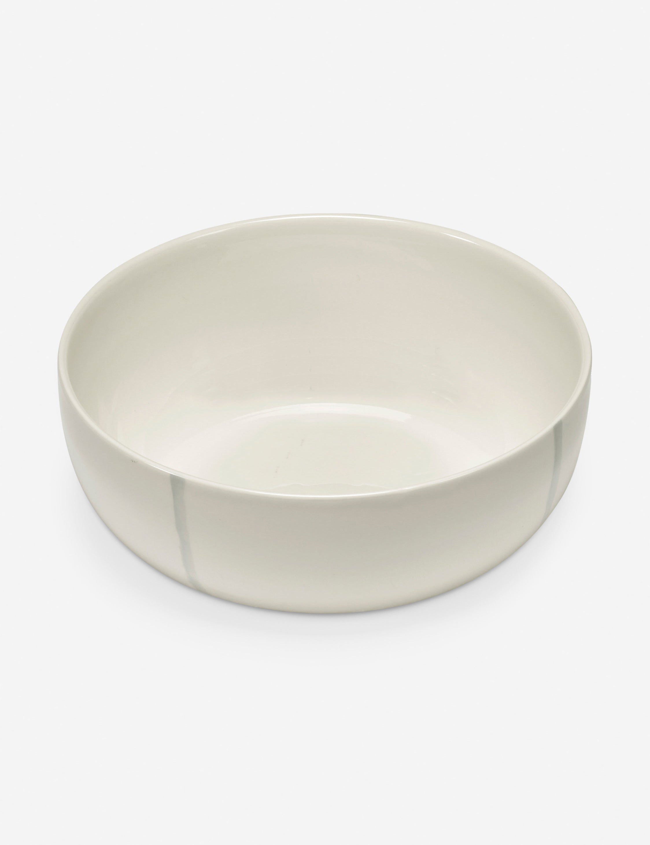 #color::salt #style::bowl