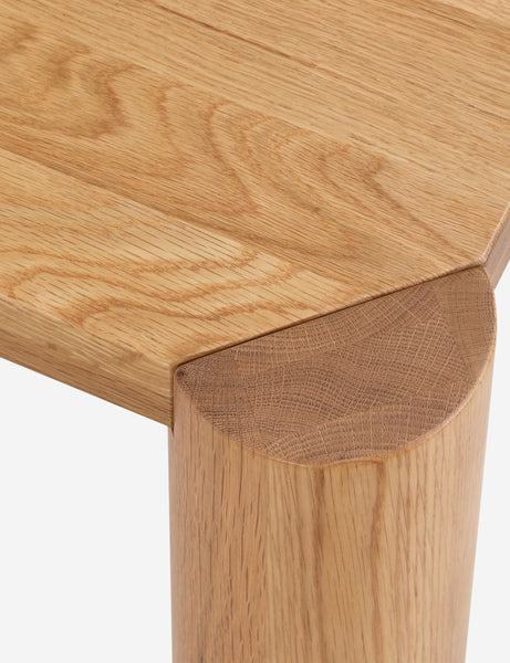 #color::natural #size::76-w