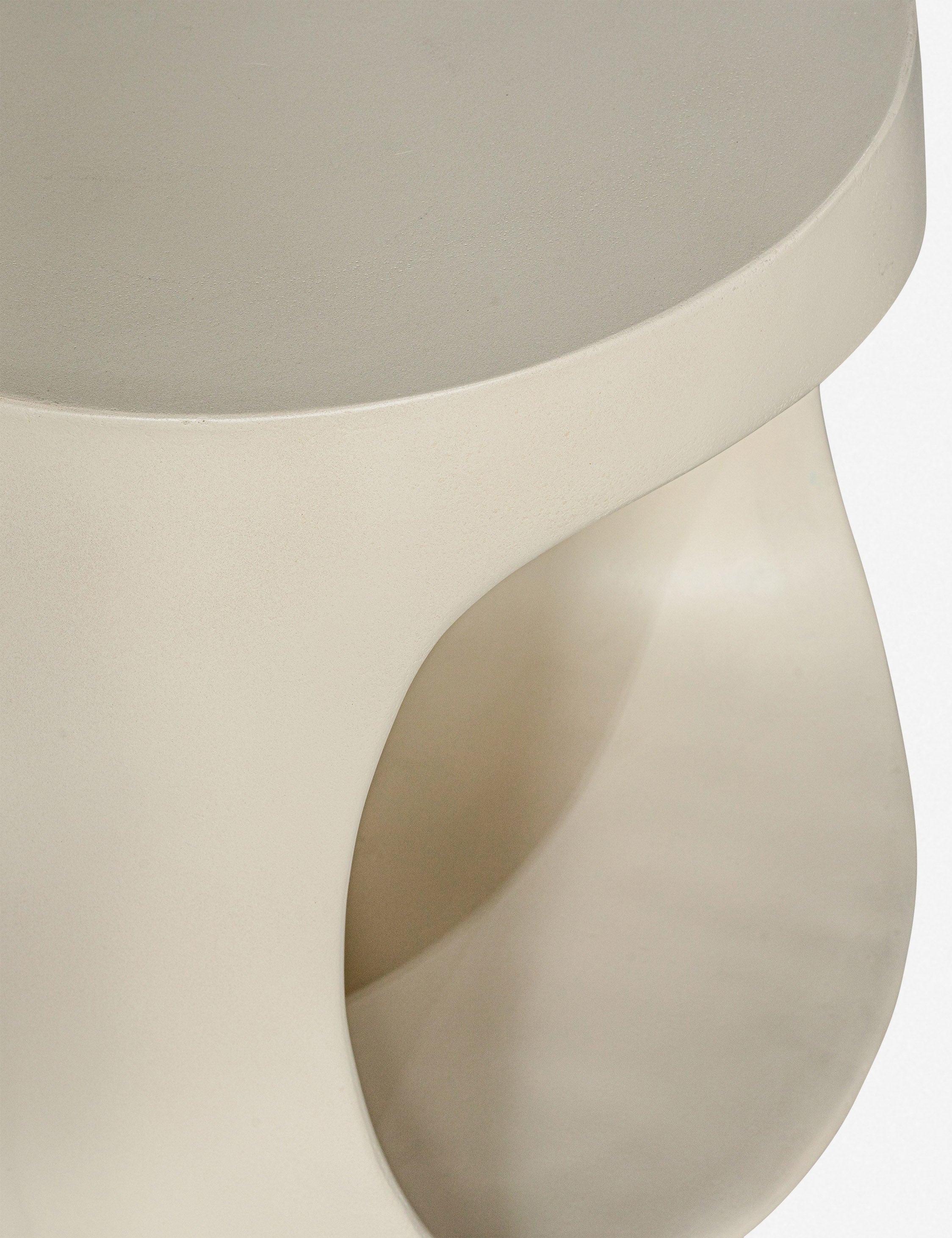 Sowa Indoor / Outdoor Side Table - Thumbnail 4