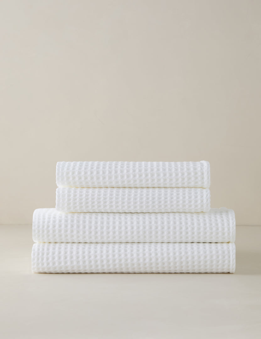 #color::white #style::bath-towel #style::hand-towel