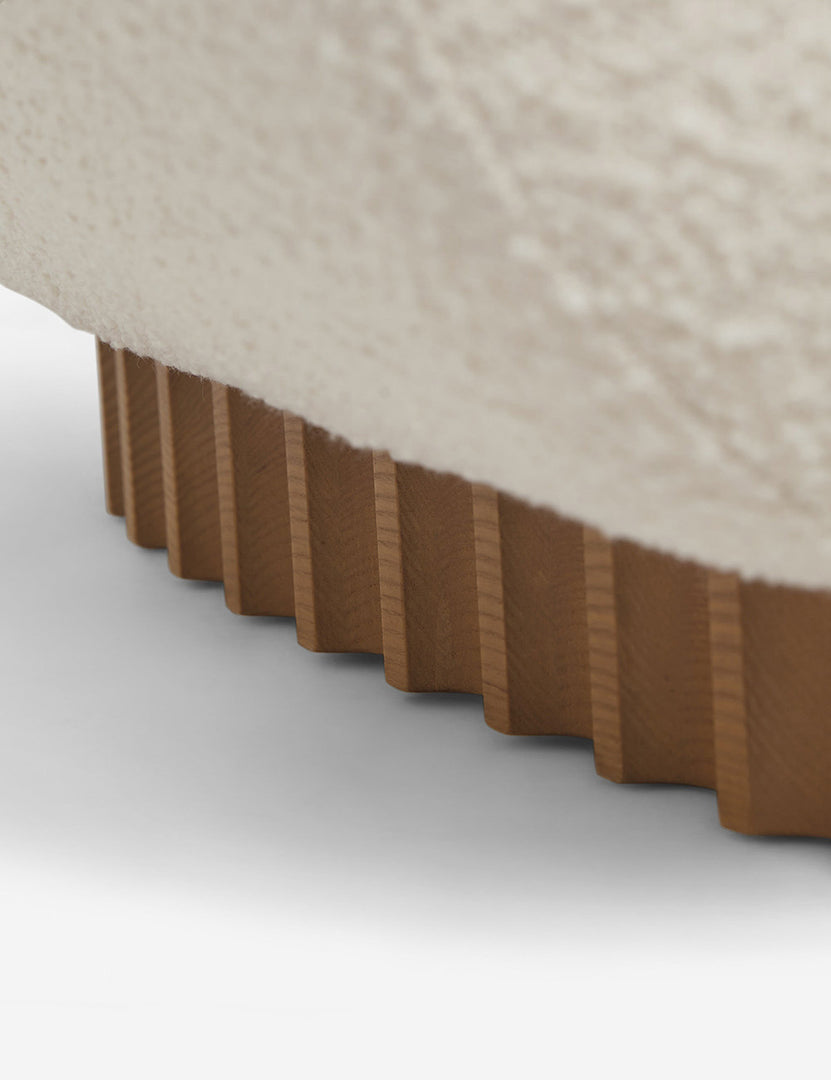 #color::ivory-boucle