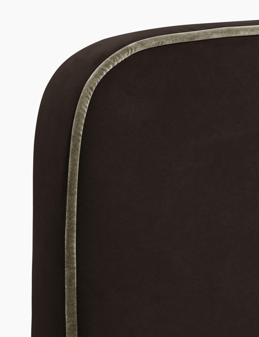 #color::mahogany-classic-velvet #size::queen #size::king #size::cal-king