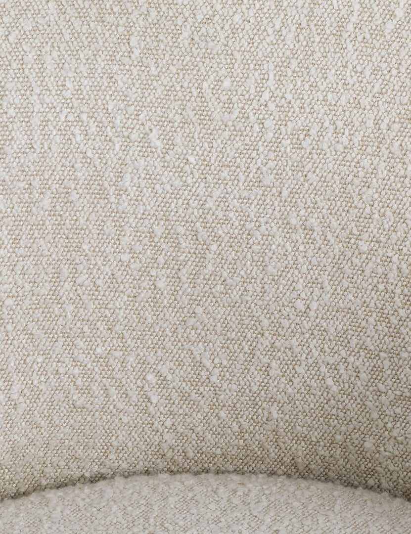 #color::ivory-boucle