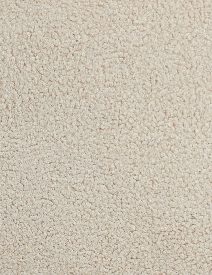 #color::teddy-boucle | Boucle upholstery of the Fern swivel chair