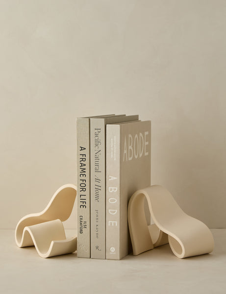 Fettu Bookends
