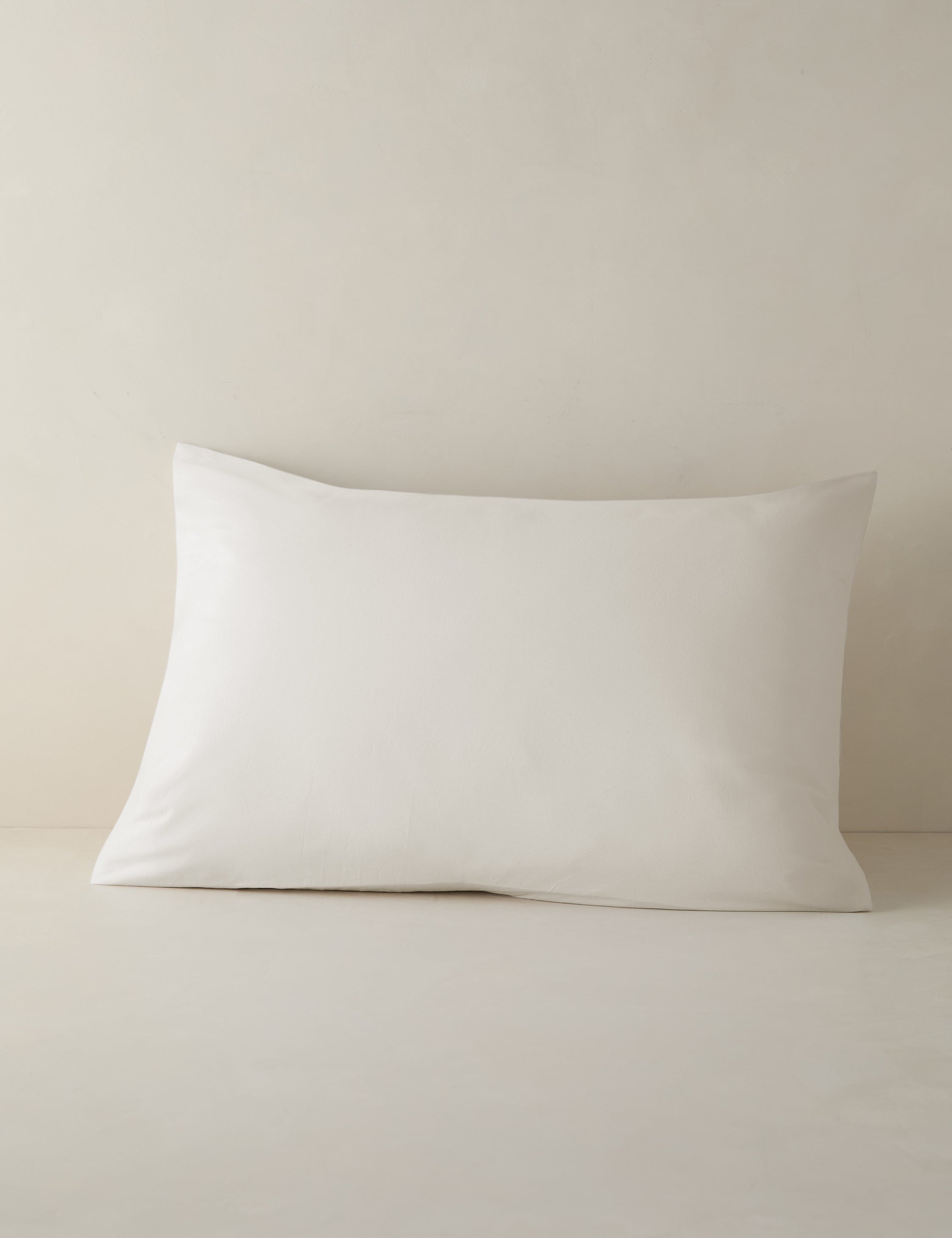 #color::vanilla #size::standard