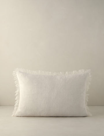 #color::ivory #style::lumbar
