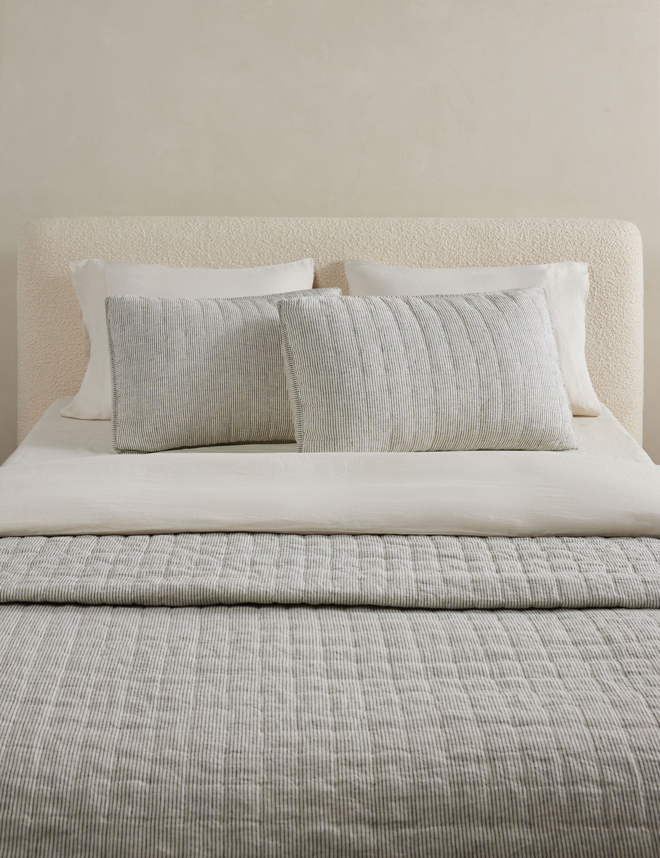 Lammin Linen Quilted Coverlet