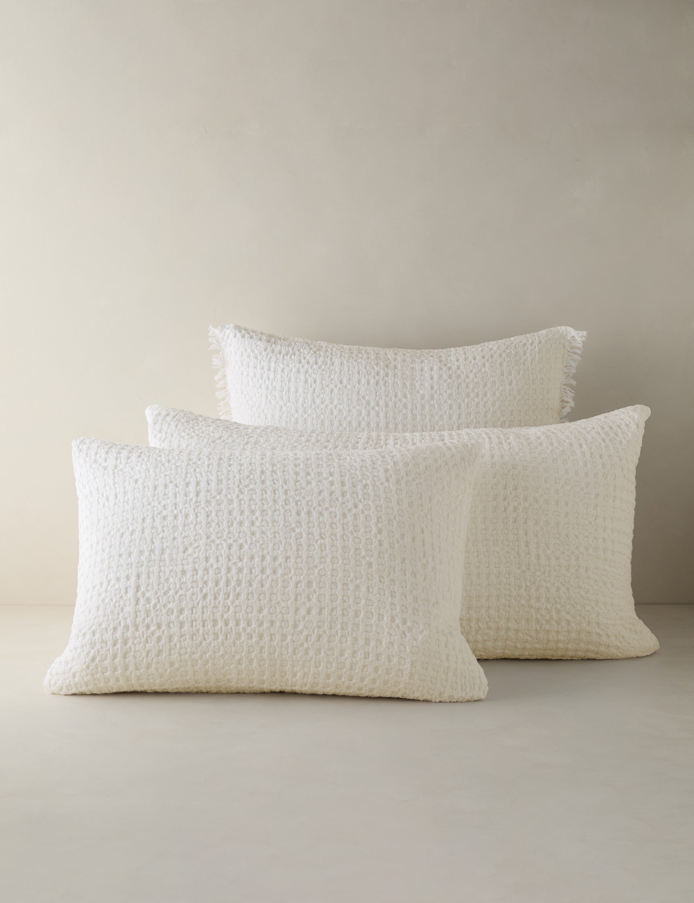 #color::vanilla #size::standard #size::king #size::euro