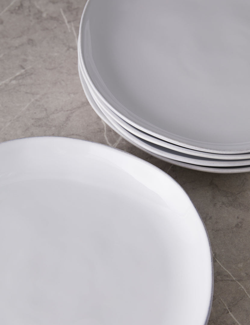 #color::white #style::dinner-plates--set-of-6