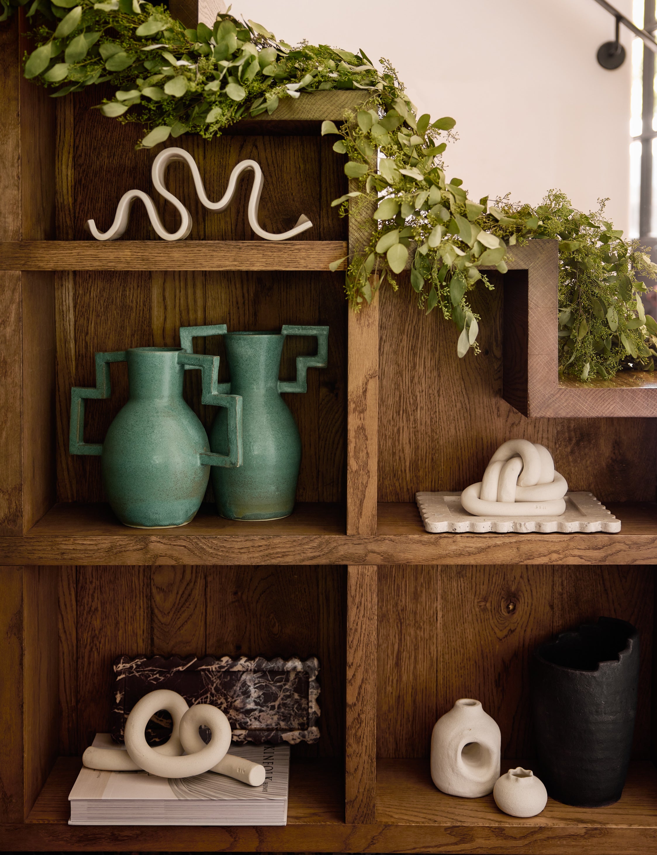 XL Fist Ceramic Knot by SIN