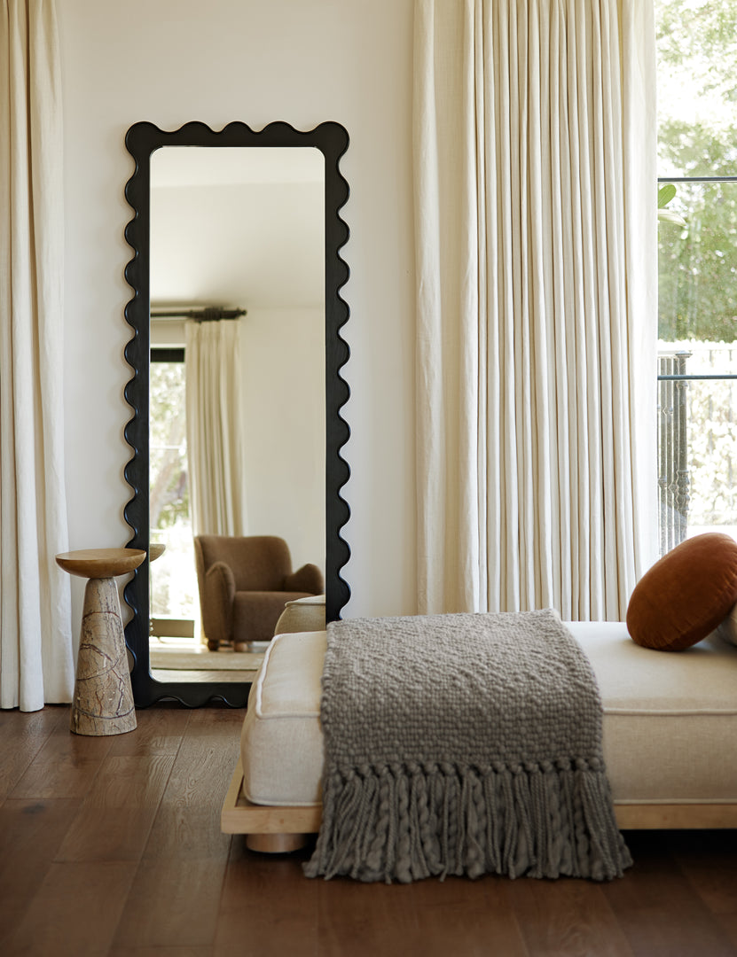 Ceiling Mirrors- Trend That Becomes Actual Again  Kelly wearstler  interiors, Mirror ceiling, Floor pattern design