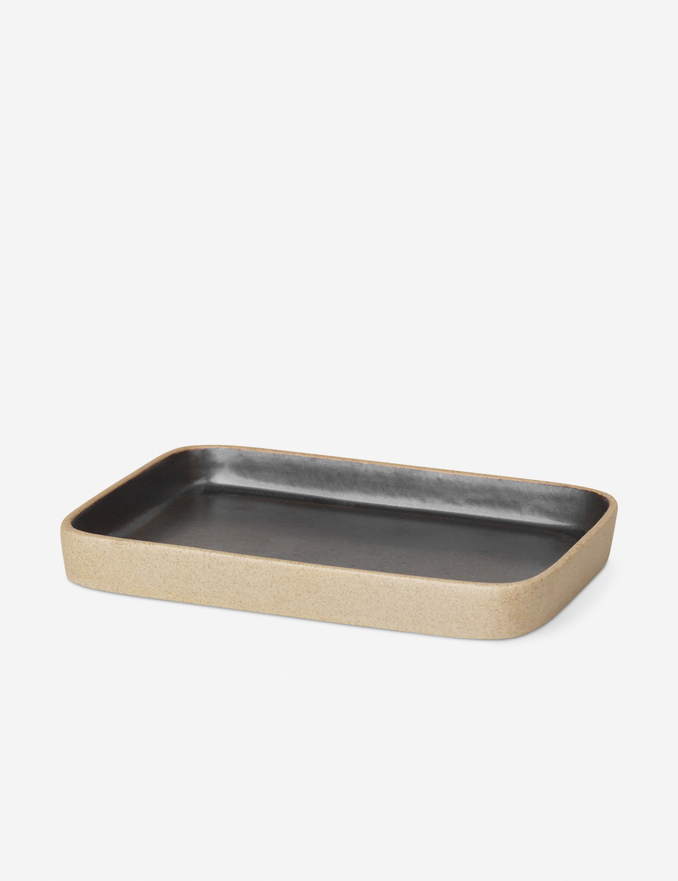 #style::petite-tray