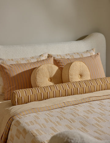 #color::peach #size::full-queen #size::king-cal-king