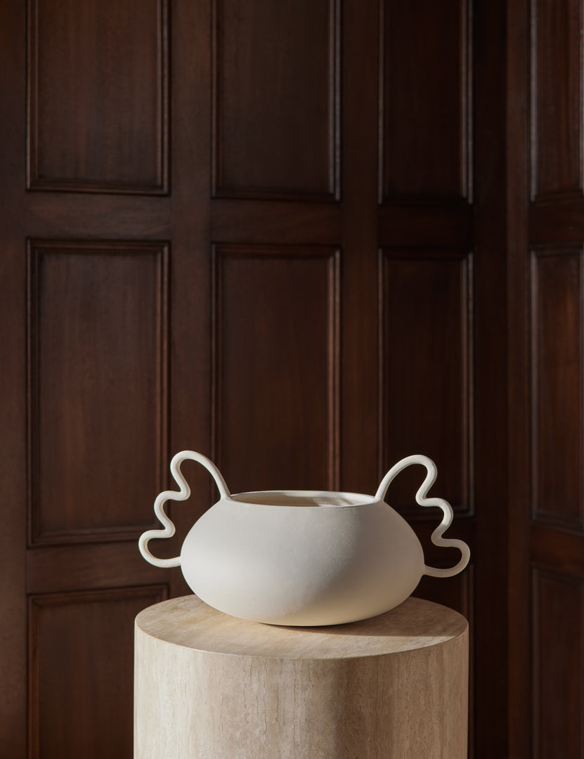 #color::ivory #style::small