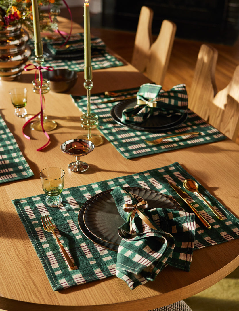 #color::sage #size::medium #size::large