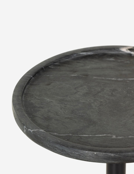 #color::black-marble