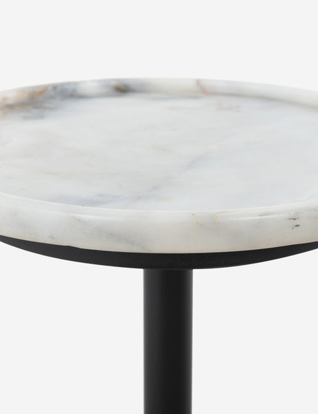 #color::white-marble