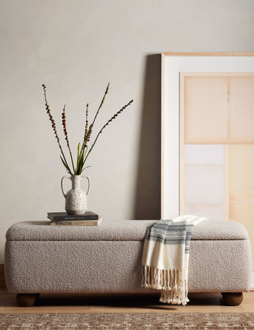 #color::sand-boucle