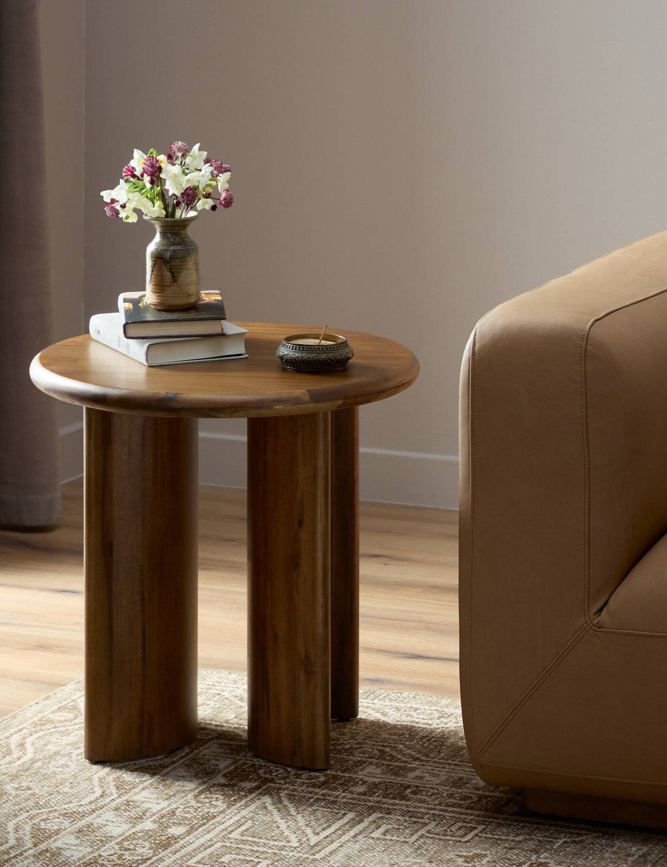 Lulu and Georgia Gilda Side Table - Thumbnail 3
