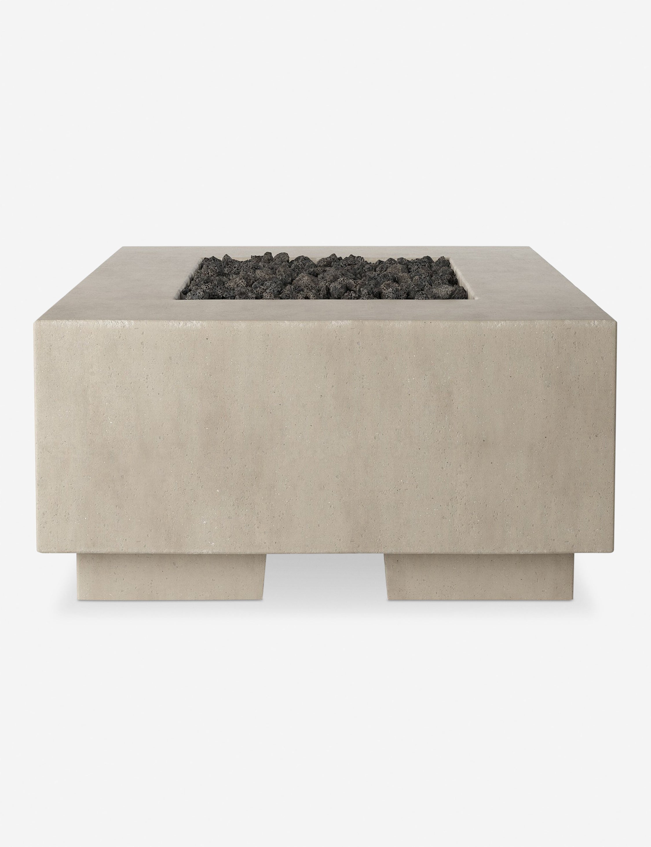Fabra Fire Table