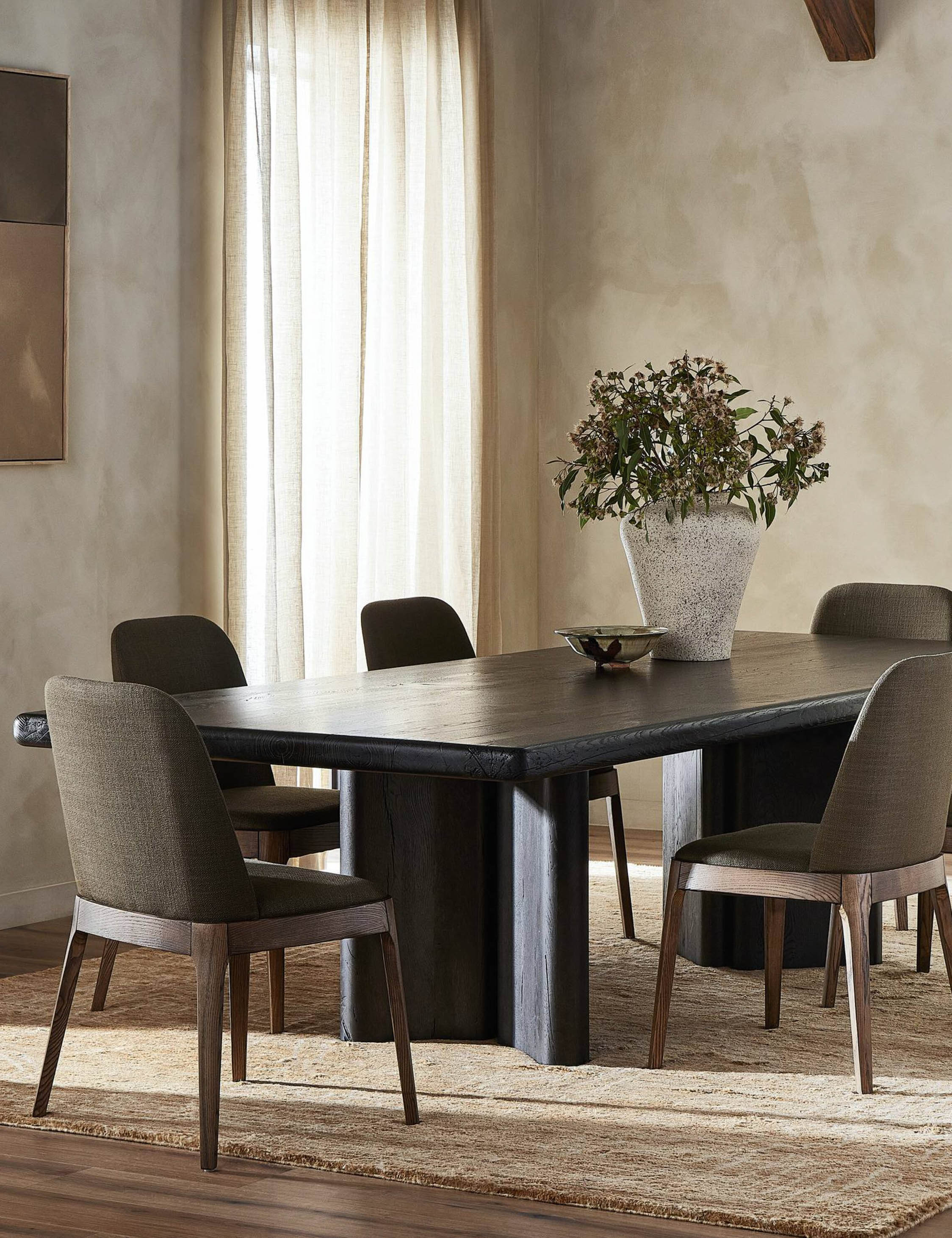 Elsen Dining Table - Thumbnail 4