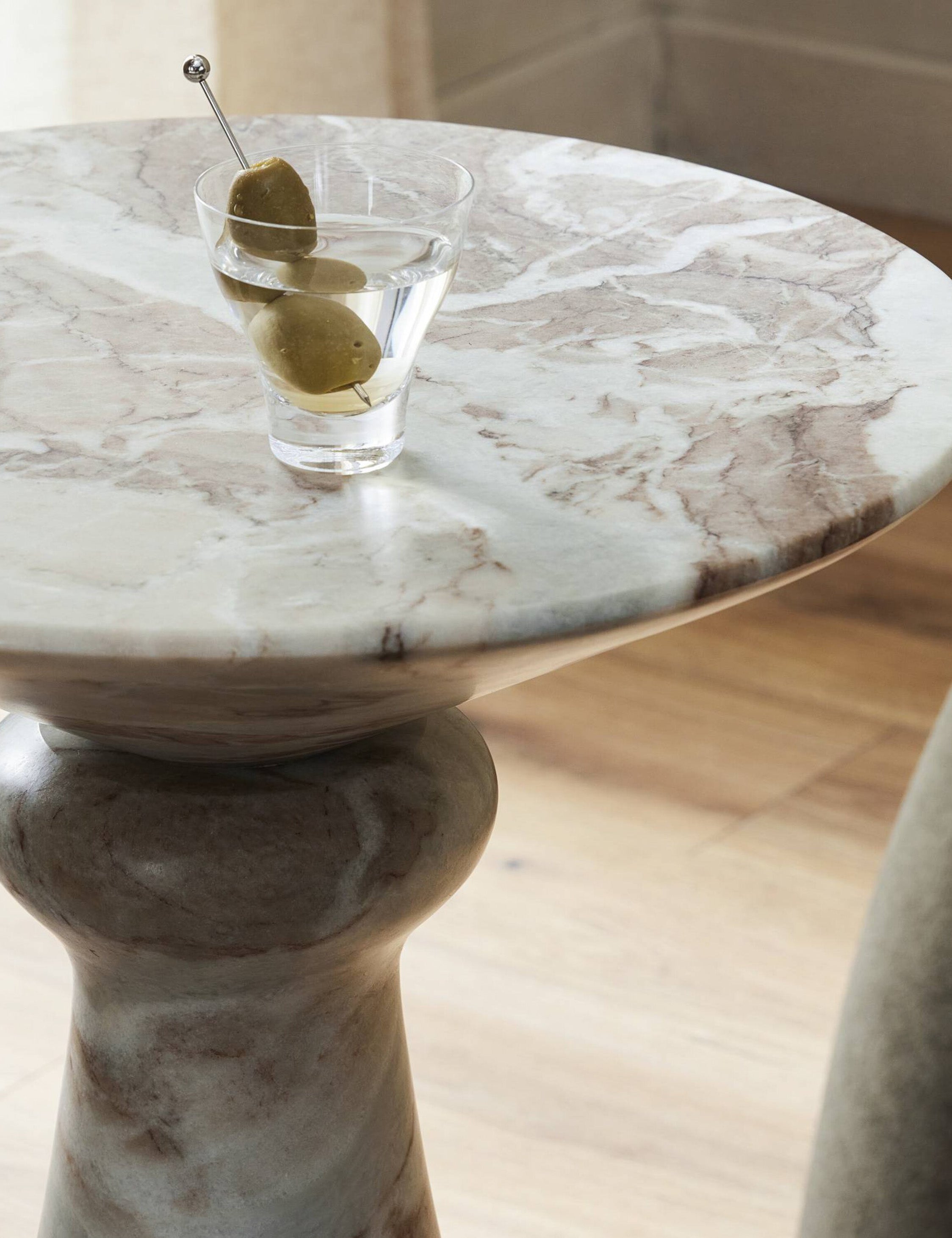 Felicina Round Side Table - Thumbnail 3