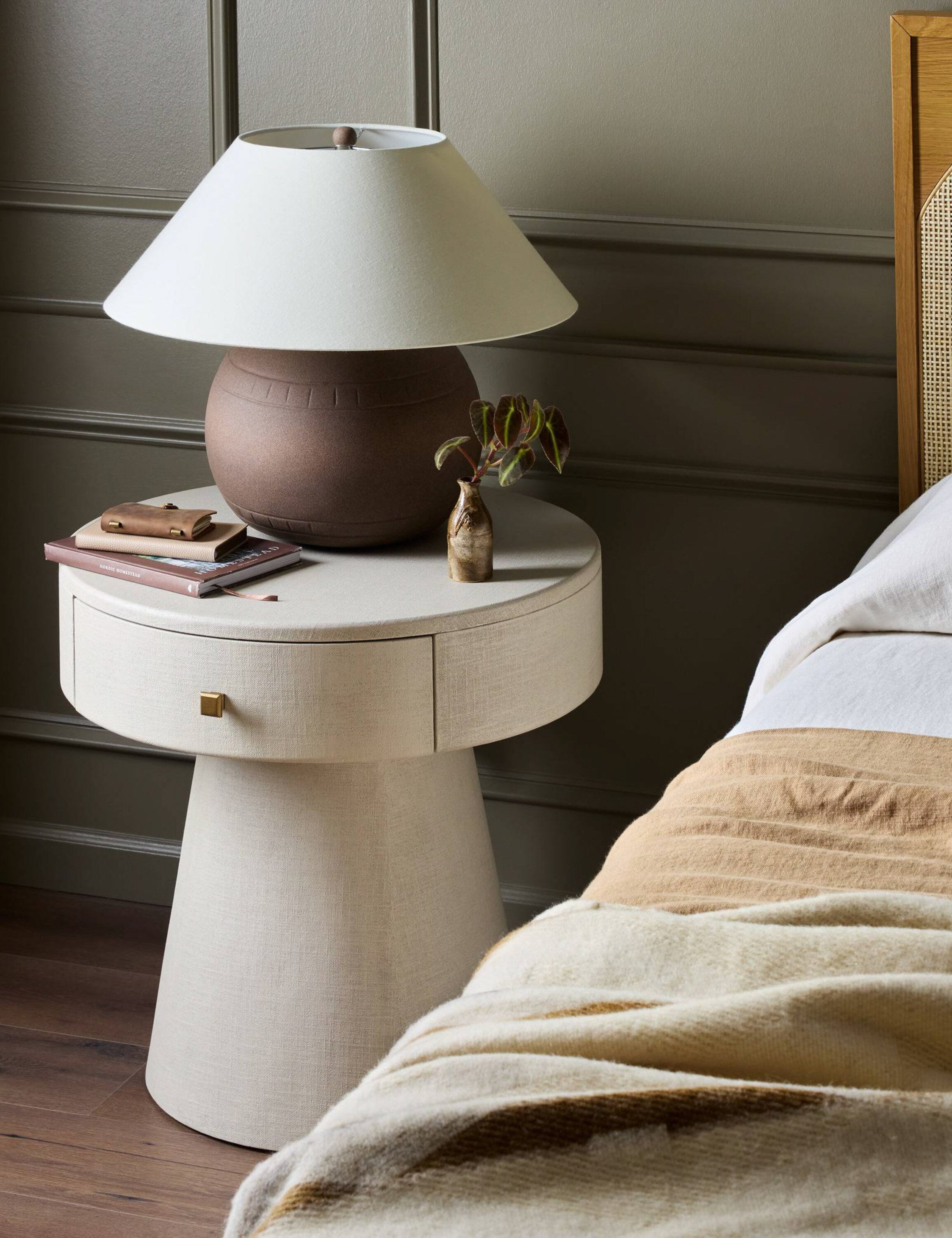 Lulu and Georgia Mazi Nightstand - Thumbnail 5