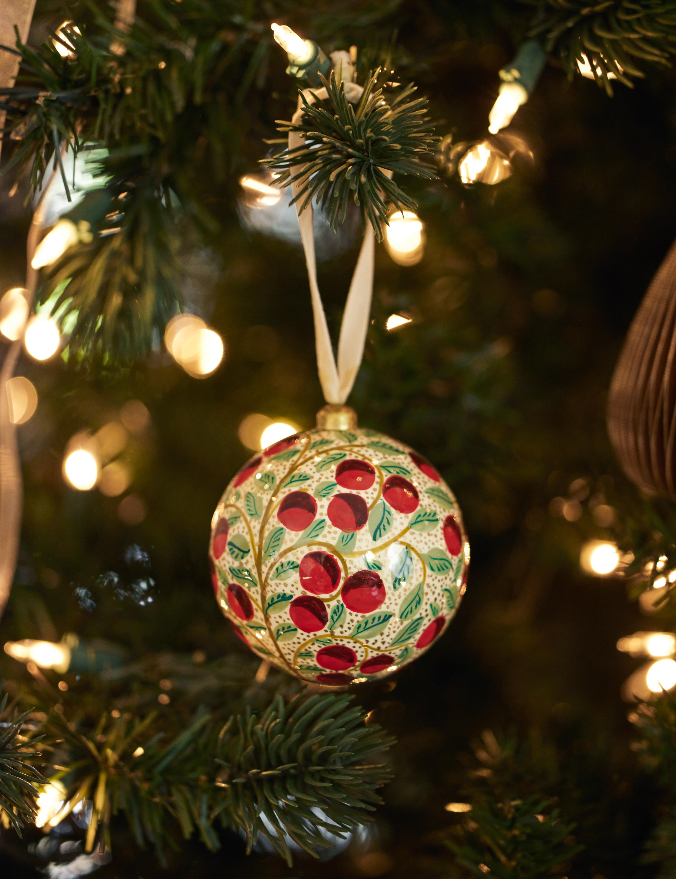 Lulu and Georgia Joelle Ornaments - Thumbnail 2