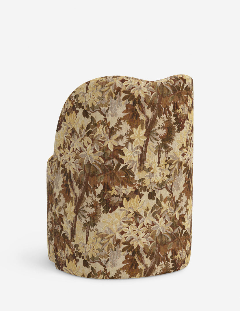 #color::amber-tapestry