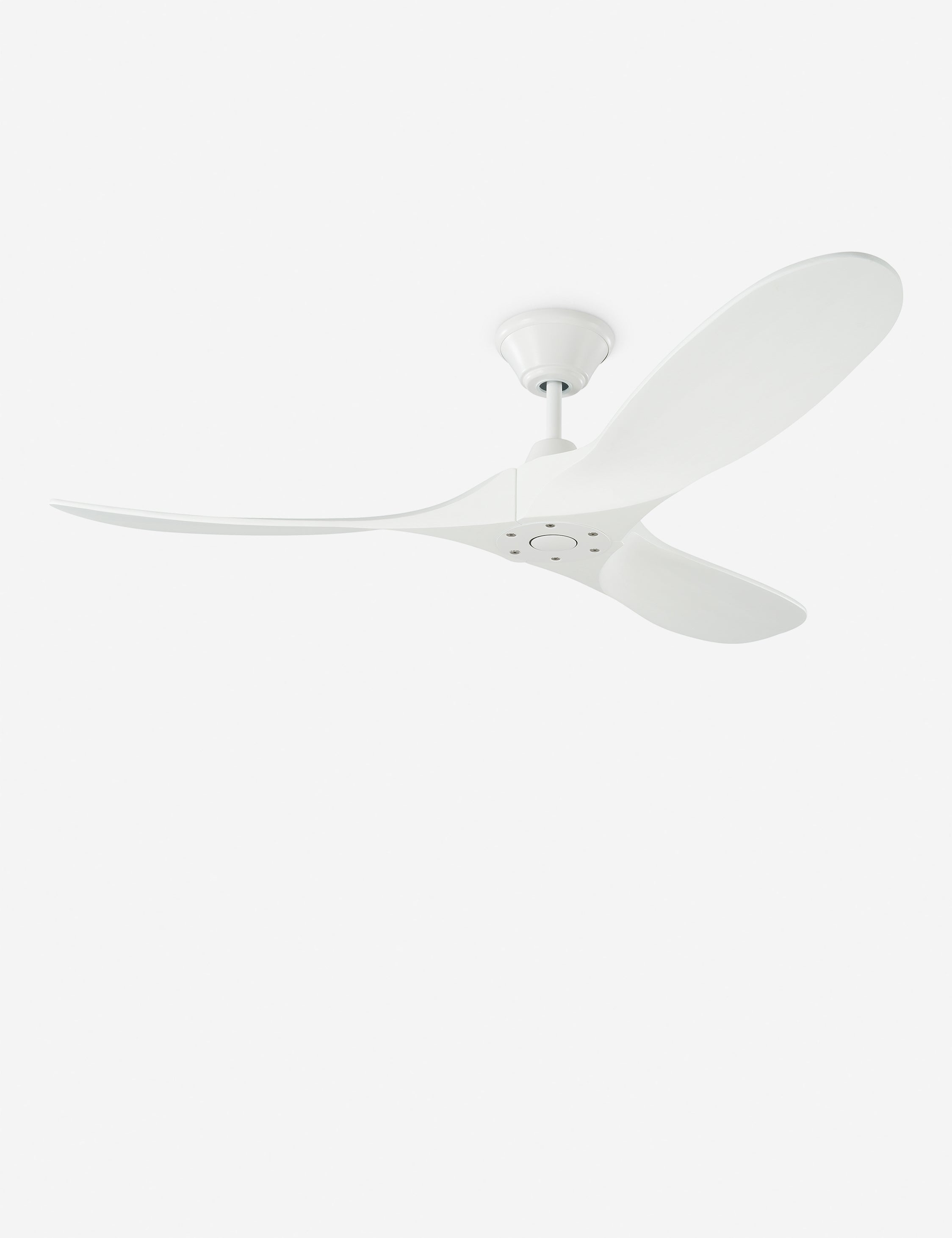 #color::white #size::52- #style::fan