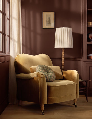 #color::clover-and-flamingo #style::tufted-round