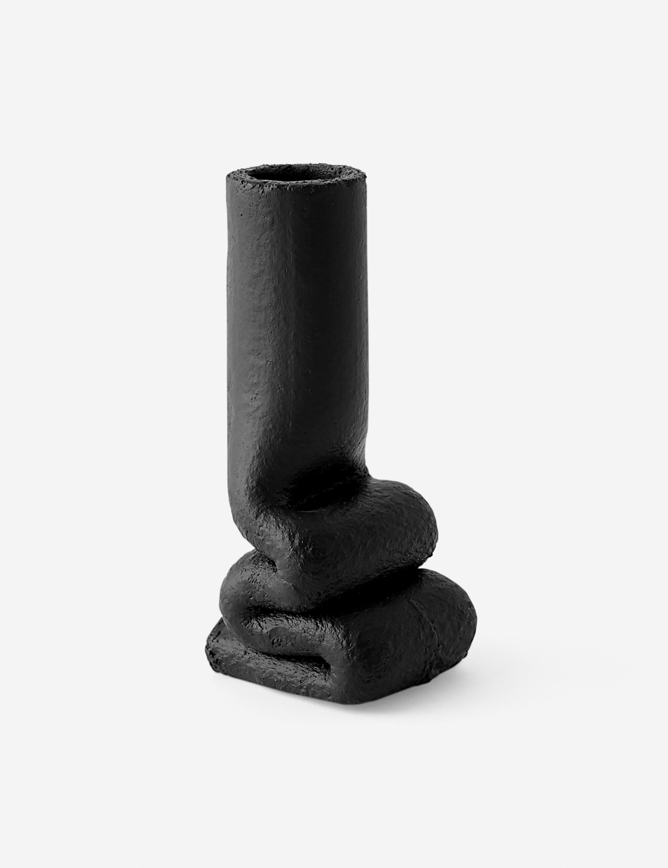 #color::black #size::small