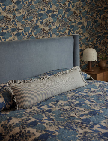 #color::blue #style::long-lumbar