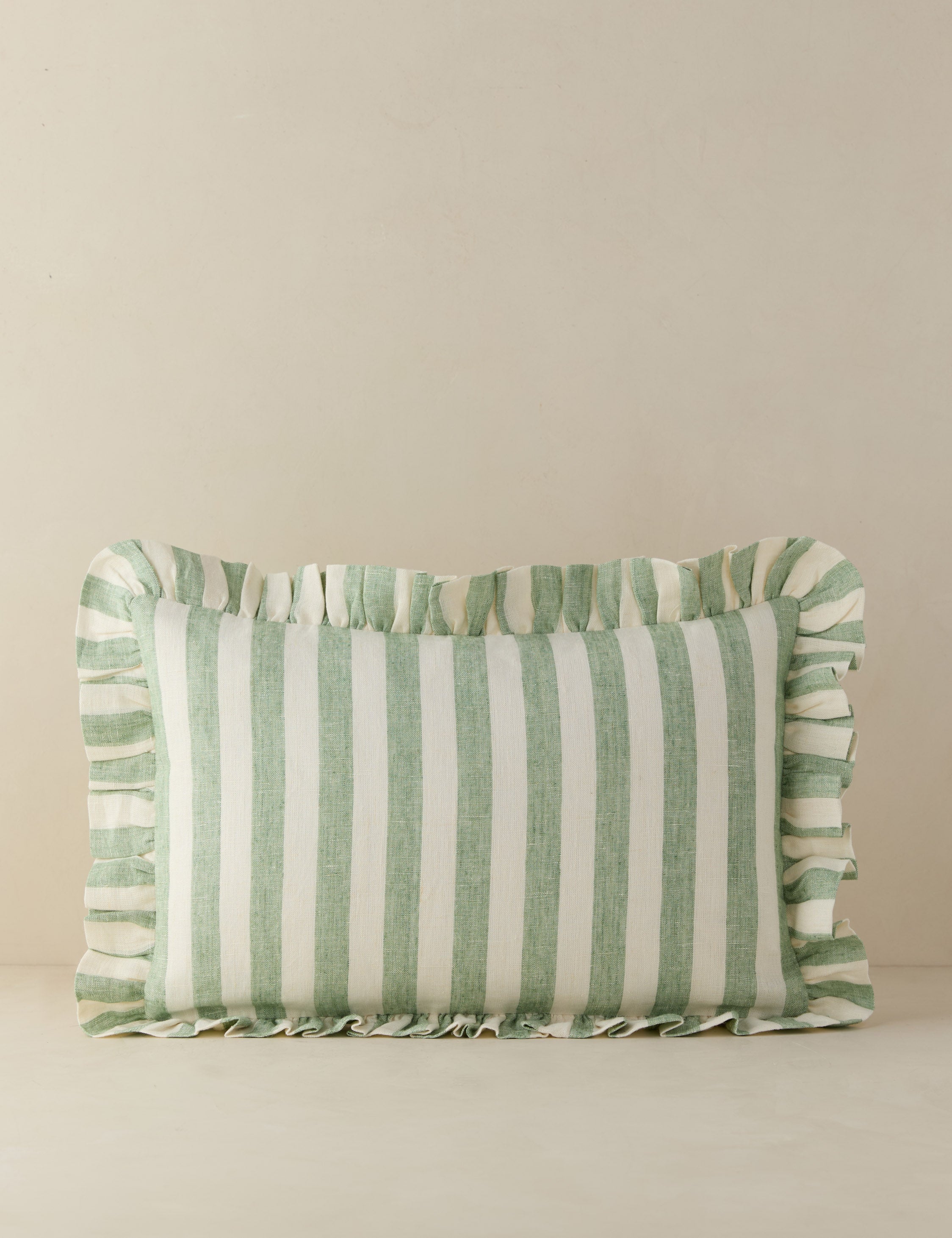 #color::mint-and-ivory #style::lumbar #fill type::with-feather-down-insert  #fill type::pillow-cover-only