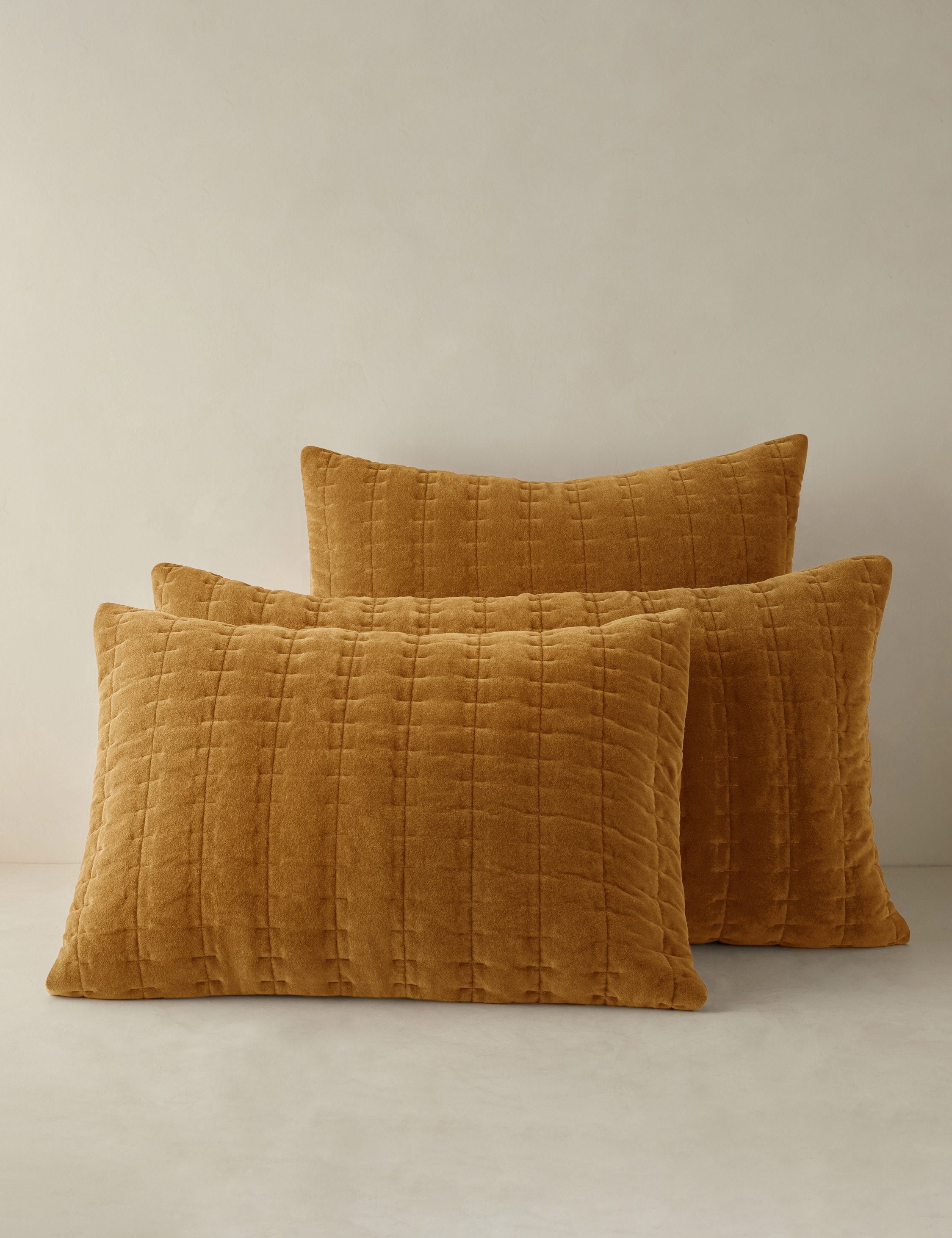 #color::marigold #size::standard #size::king #size::euro