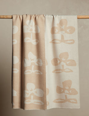 Apila floral pattern wool throw blanket hanging